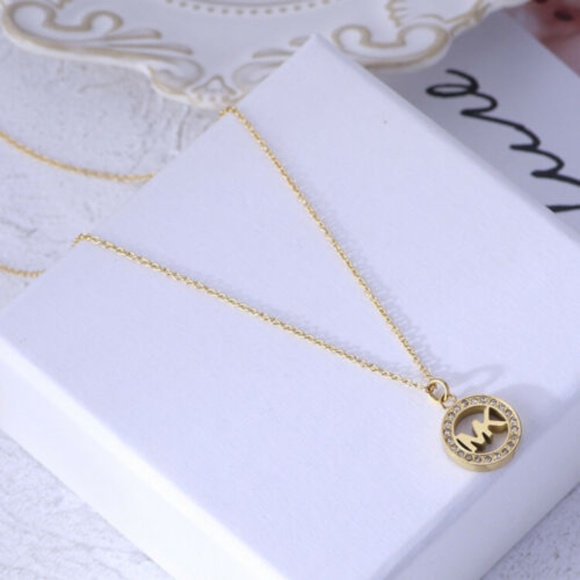 NWT Michael Kors Logo Pave GOLD Circle Necklace - Picture 3 of 8